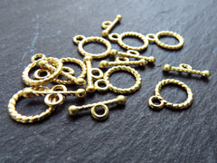 Mini Toggle Clasps, T Bar Clasps, Tiny Twisted Toggle Clasps, T Clasps, Gold Clasps, Clasp, Closure, 22k Matte Gold Plated, 8 sets