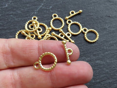 Mini Toggle Clasps, T Bar Clasps, Tiny Twisted Toggle Clasps, T Clasps, Gold Clasps, Clasp, Closure, 22k Matte Gold Plated, 8 sets