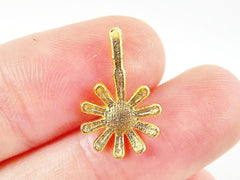 10 Long Daisy Flower Charms - 22k Matte Gold Plated