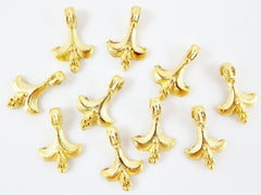 Fleur de Lis Charms - 22k Matte Gold Plated - 10pcs