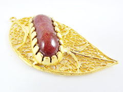 Filigree Leaf Pendant with Bezel Set Golden Brown Jade - 22k Matte Gold Plated - 1PC