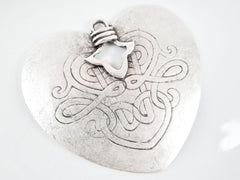 Large Tribal Ethnic Heart Pendant with Vine Pattern - Matte silver plated - 1pc