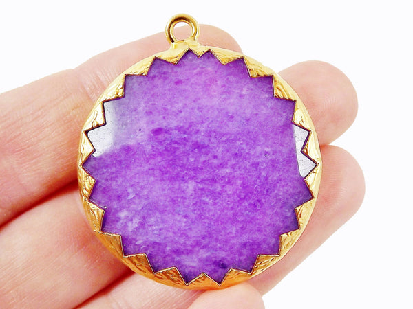 36mm Purple Heart Faceted Jade Pendant - 22k Matte Gold Plated 1pc