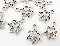 10 Mini Rustic Star Charms - Matte Silver Plated