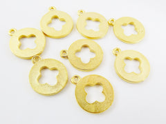 NEW - 8 Round Quatrefoil Four Leaf Clover Charms - Matte Gold Plated