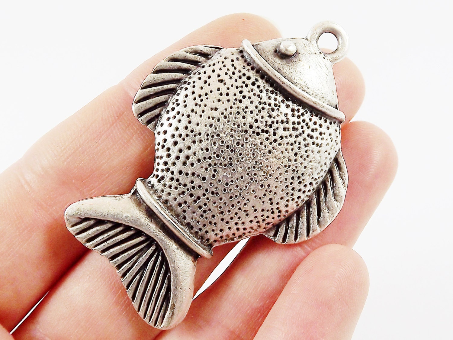 Large Simple Fish Pendant - Antique Matte Silver Plated