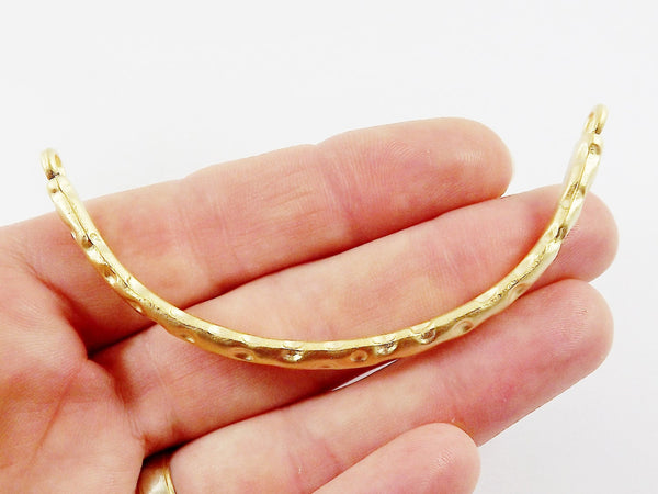 Organic Shaped Hammered Curve Bracelet Bar Connector - 22k Matte Gold Plated - 1pc