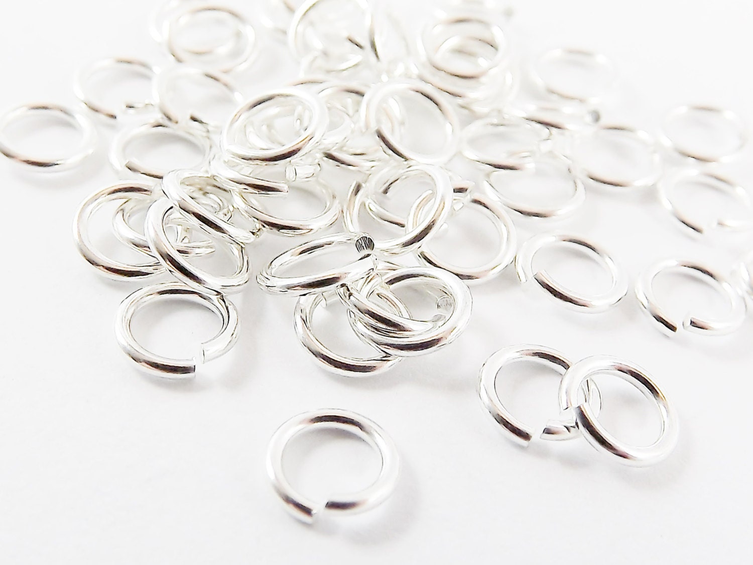 50 pcs - 6mm Bright Shiny Silver Plated Brass jumprings