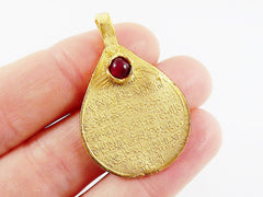 Teardrop Medallion Pendant with Red Jade Stone Accent - Arabic Calligraphy - 22k Matte Gold Plated - 1pc