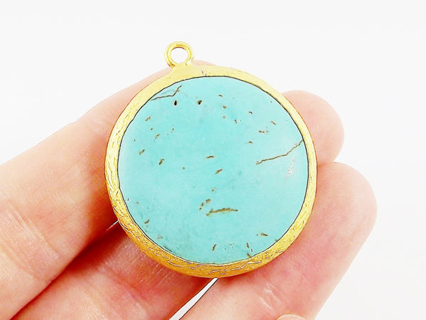 32mm Round Smooth Turquoise Stone Pendant - 22k Matte Gold Plated Bezel - 1pc