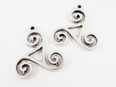 Triskele Pendant, Triskele Scroll, Triskele Charms, Motif Pendant, Triple Spiral, Celtic symbol, Triskeles, Matte Antique Silver Plated, 2pc