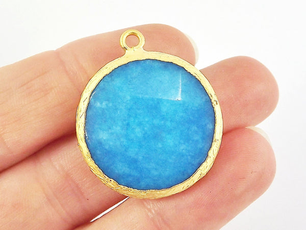 26mm Cyan Blue Faceted Jade Pendant - Gold plated Bezel - 1pc