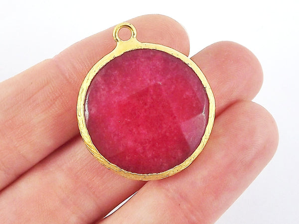 26mm Red Bud Faceted Jade Pendant - Gold plated Bezel - 1pc